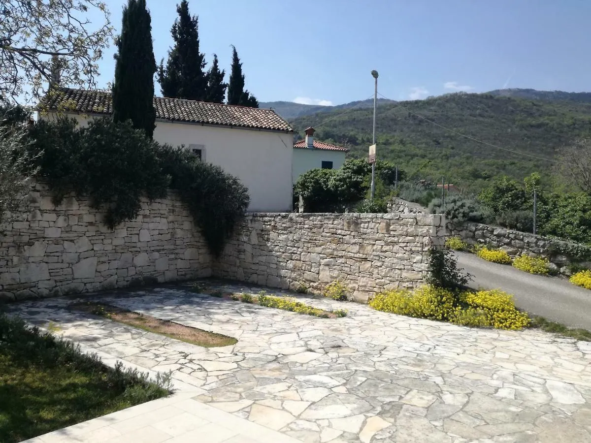 Apartments Villa Ina Brsec Croatia