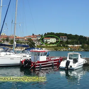 https://apartments-karmen-178.pula-hotels.org